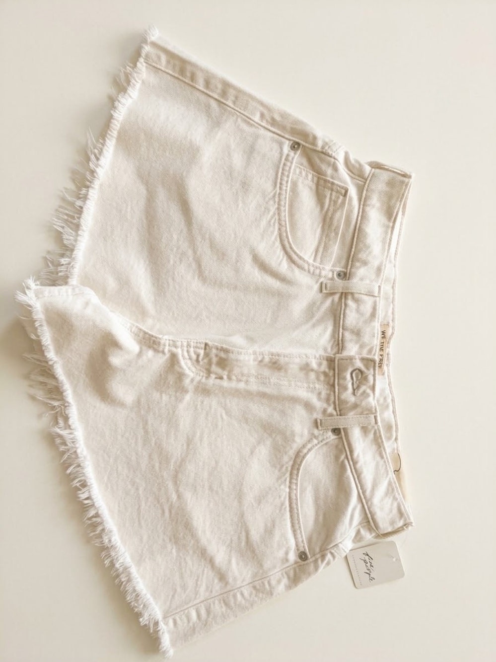 NWT We The Free White Frayed-Hem Denim SHORTS